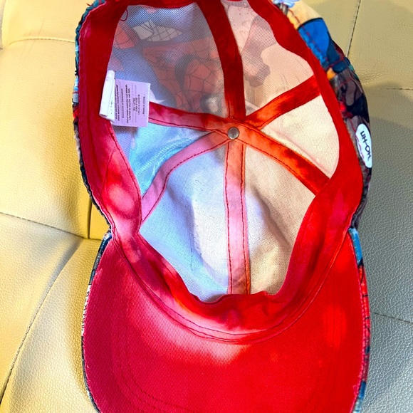 MARVEL Spider-Man Baseball Hat - Picture 4 of 6